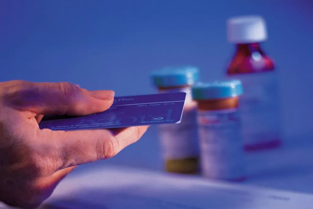 详细阅读:云南最新24小时上门回收医保卡是真的吗方法分析(最方便真实的云南回收医保卡电话方法) 云南最新24小时上门回收医保卡是真的吗方法分析(最方便真实的云南回收医保卡电话方法)