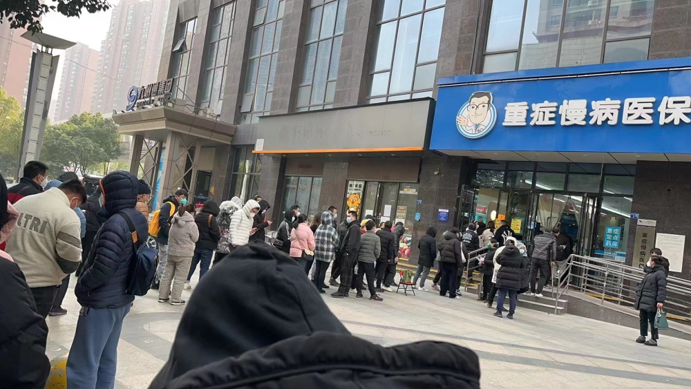 云南最新求一个套医保卡的黄牛南京方法分析(最方便真实的云南南京医保卡兑现中介方法)