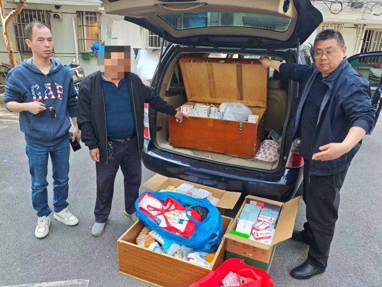 详细阅读:云南最新医保回收的药是真的吗方法分析(最方便真实的云南医保回收的药是真的吗安全吗方法) 云南最新医保回收的药是真的吗方法分析(最方便真实的云南医保回收的药是真的吗安全吗方法)